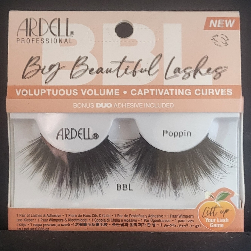 Ardell Professional Voluptuous Lashes with Bonus Adhesive